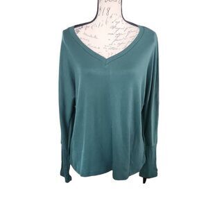 La Mode Ladies Size Large Hunter Green V-Neck Long Dolman Sleeve Knit Top